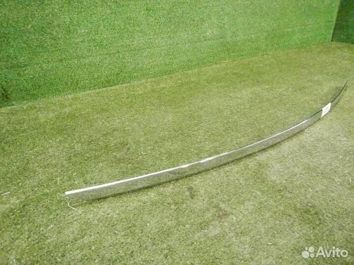 Молдинг крышки багажника VW Passat B7 (2011-2015)