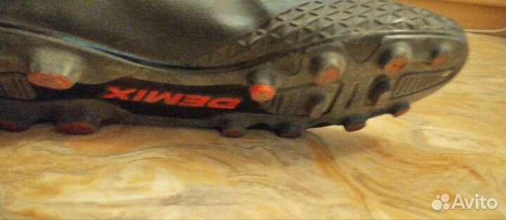 Футбольные буцы