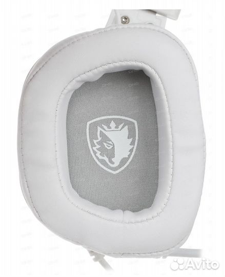 Проводные наушники