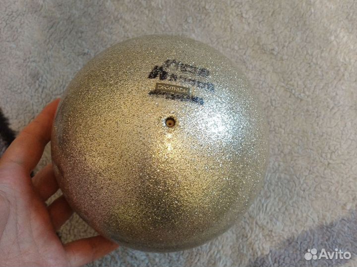 Мяч 16,5 и 18,5, обруч 80, катушка, булавы 45см