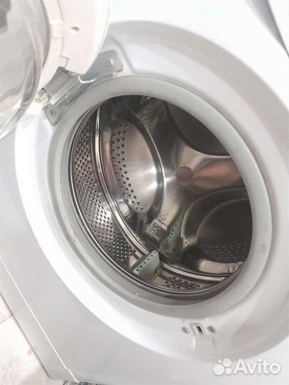 Стиральная машинка на Indesit