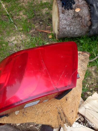 Фонарь задний правый