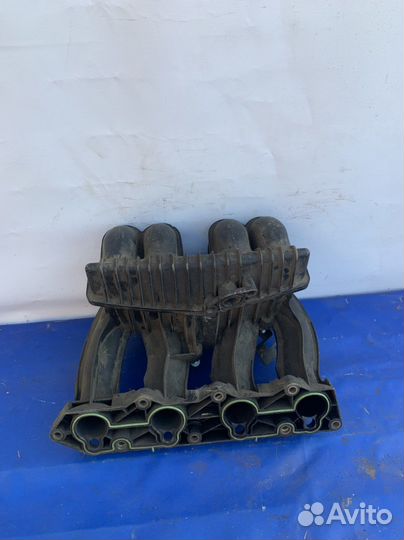 Впускной коллектор mercedes w208 m111