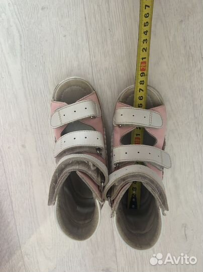 Ортопедические сандали