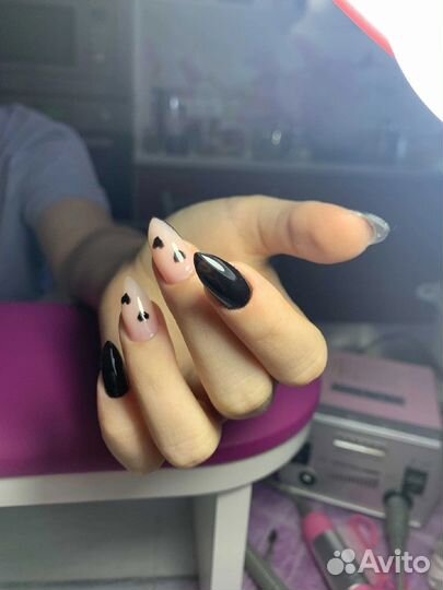 Маникюр на Ржевке