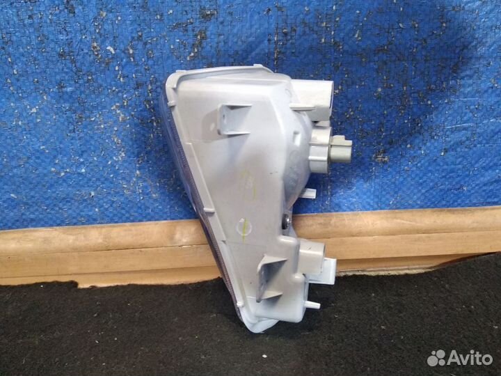 Повторитель в бампер Toyota Camry 7 хв50 11-17