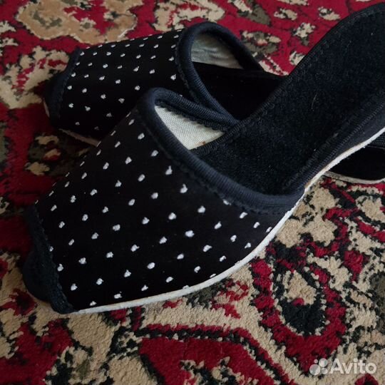 Тапочки домашние