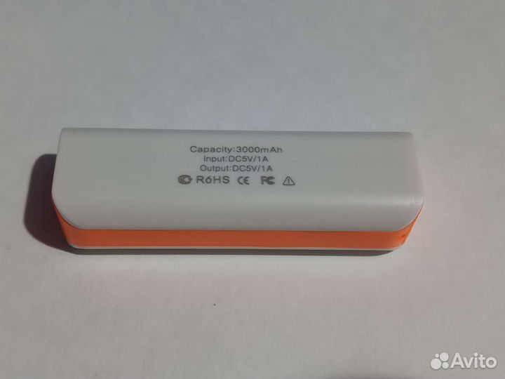 Повербанк 3000