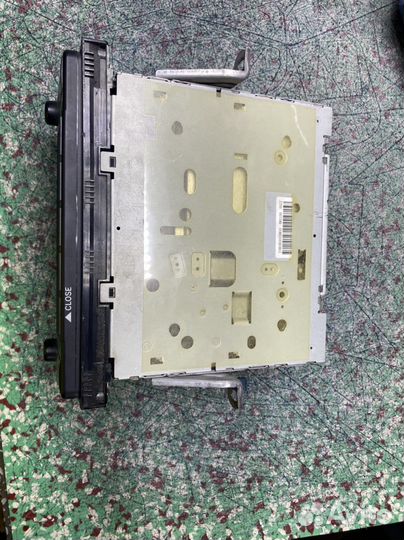 Магнитола японская toyota Alphard