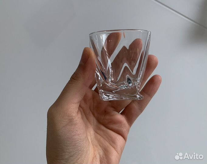 Набор стаканов и стопок