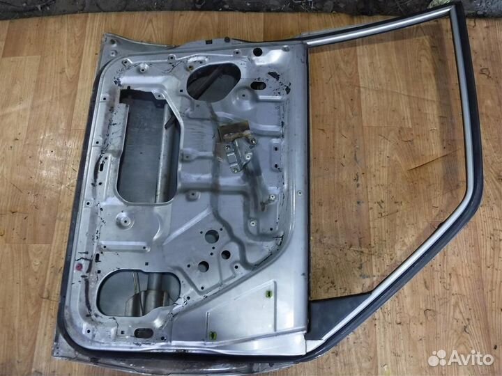 Дверь передняя левая mitsubishi Pajero/Montero II