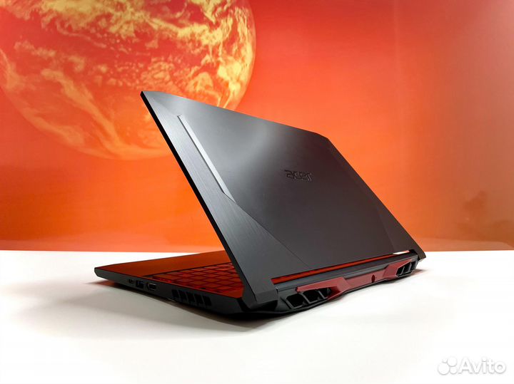 Игровой ноутбук Acer Nitro 5 / GTX 1650 Ti / Core