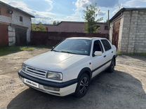 Volkswagen Vento 2.0 MT, 1994, 200 000 км, с пробегом, цена 130 000 руб.