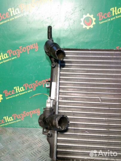 Радиатор охлаждения Volkswagen Golf 6