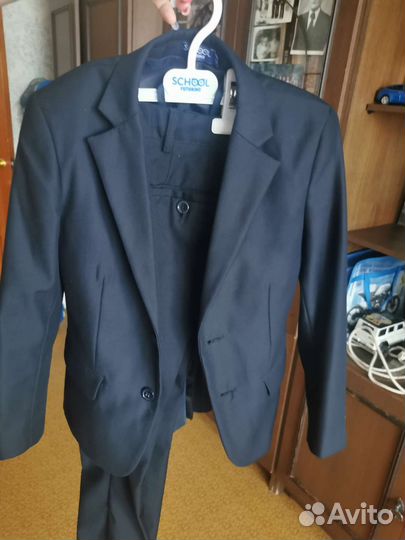 Школьный костюм для мальчика синий 128