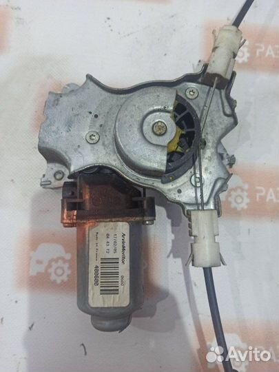 Стеклоподъемник передний правый Nissan Almera N16