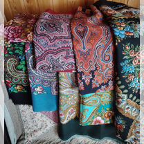 Лоскут павлопосадского платка