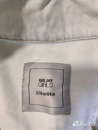 Джинсовая куртка женская