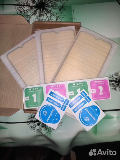 Стекла для телефона