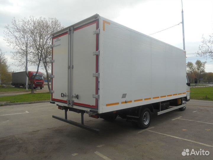 Mitsubishi Fuso Canter, 2020