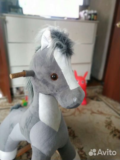 Лошадь качалка деревянная