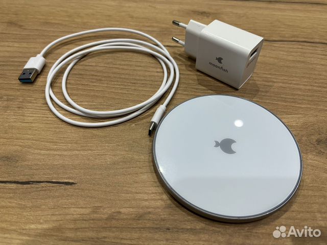 Беспроводное зарядное устройство moonfish