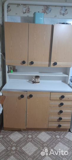 Шкаф кухонный