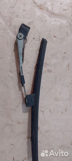 Дворник на фары ваз 2107-05