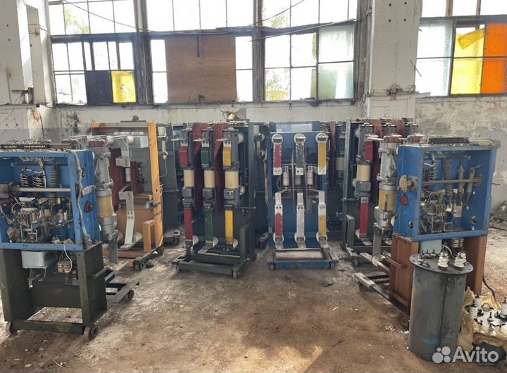 Трансформаторымасляный выключательпривода 1152