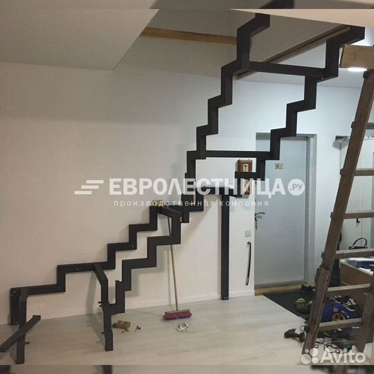 Лестница в стиле лофт