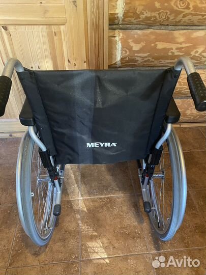 Коляска инвалидная