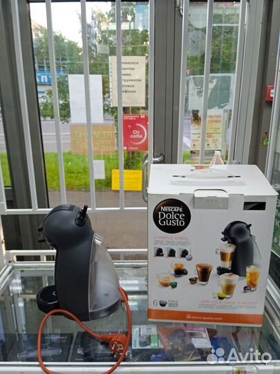 Кофеварка Nescafe Dolce gusto