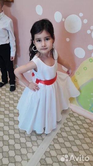 Нарядное платье для девочки 110 116 122