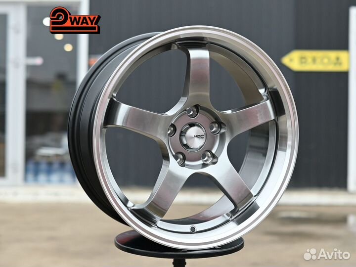 R17 Advan GT Стиль 7.5J ET35 5*114.3 (GF91)