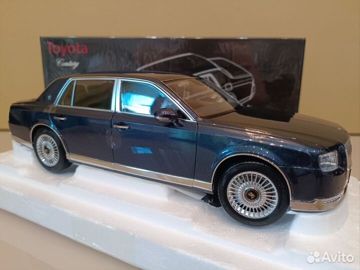 Toyota Century III (G60) 18-23г. Синий 1:18