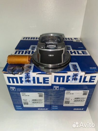 Комплект поршней Mahle BSE STD