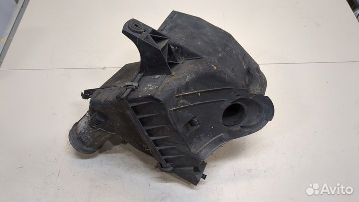 Корпус воздушного фильтра Audi A6 (C5) Allroad, 2001