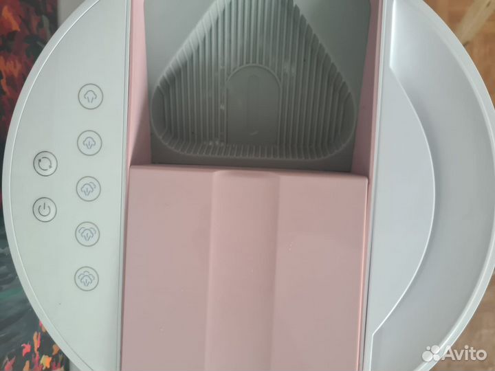 Отпариватель для одежды Hyundai H-SS02470