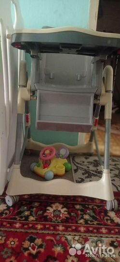 Детский стульчик для кормления