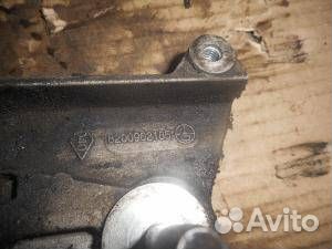 Насос водяной (помпа) Renault Logan 2005-2014