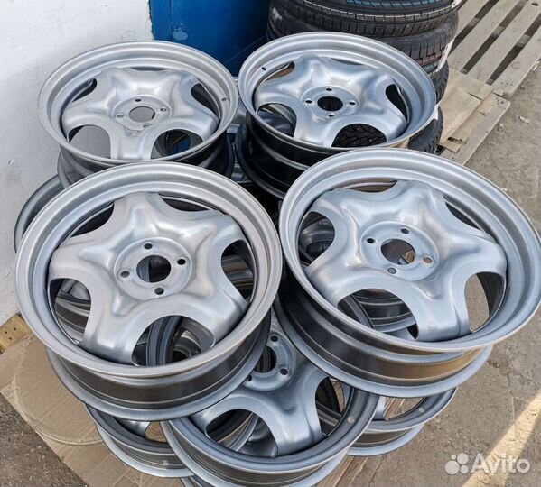 LADA Vesta, Largus R16 новые