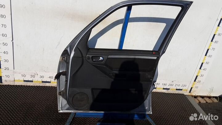 Дверь передняя правая Opel Meriva A