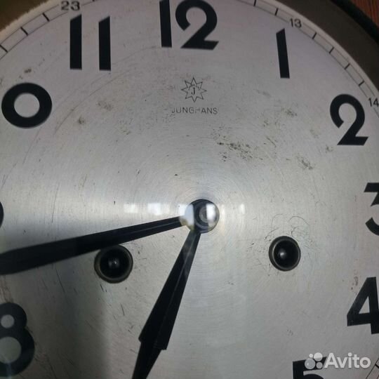 Антикварные настенные часы Junghans 30-е годы