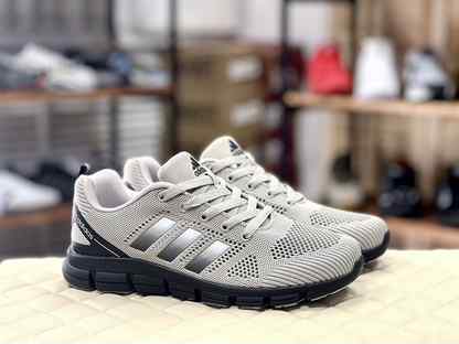ナイキ　ペガサスプラス　28.5cm Hier geht es zum Nike Air Vapormax | 按運動查看產品
