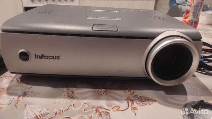 Проектор infocus LP600