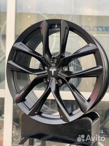 Диски литые R22 5x120