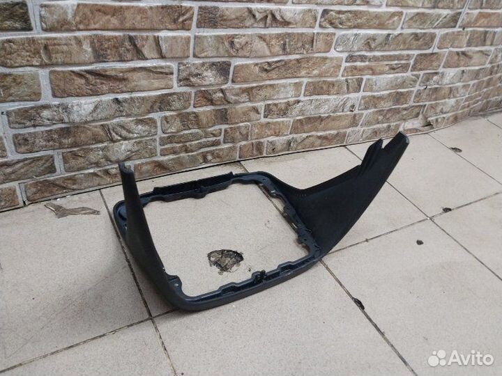 Консоль центральная Mercedes-Benz G-Class W463 6.3