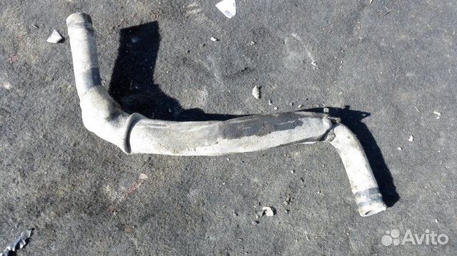 Патрубок системы охлаждения Kia Spectra седан