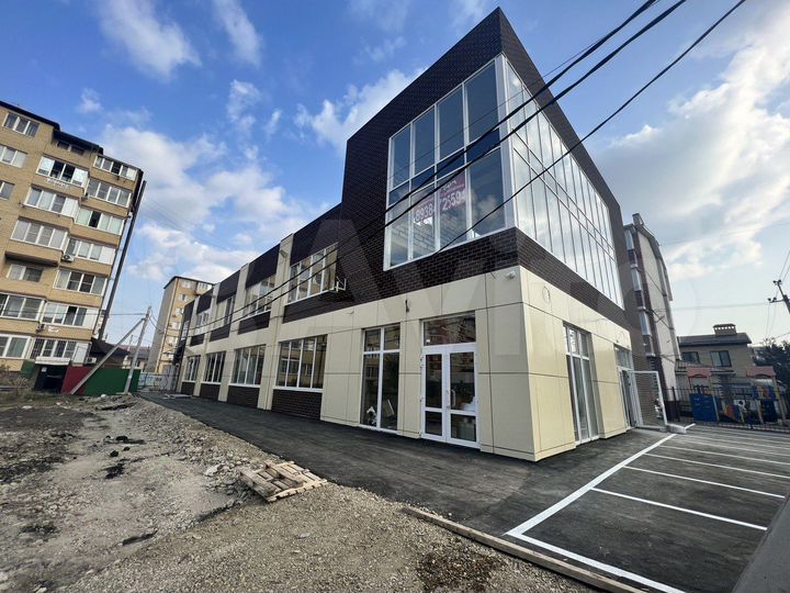 Свободного назначения, 950 м²