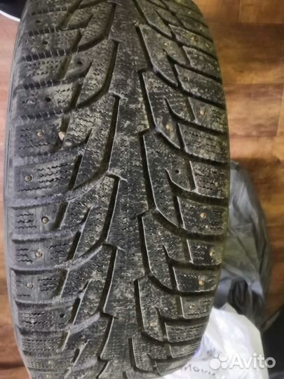 Hankook Winter I'Pike 235/55 R17 103T